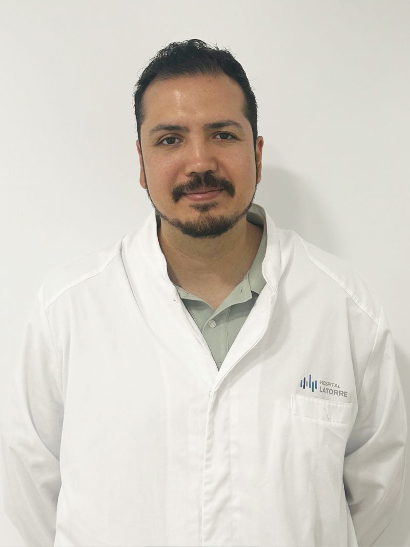 Dr. Enriquez, Eduardo